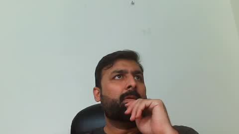 Hairy Arabian online show from 02.12.25