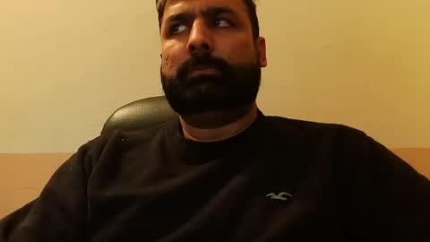 Hairy Arabian online show from 03.11.25