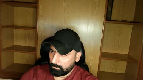 Hairy Arabian online show from 09.16.25