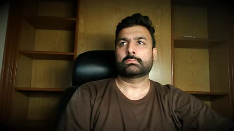 Hairy Arabian online show from 10.11.25