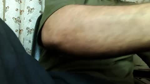 Hairy Arabian online show from 07.12.26