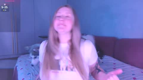 Snapshot of burn_lissa chatting on 02.23.26 Lissa online show from 02.23.26