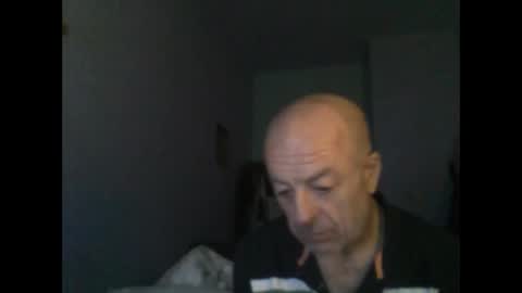 burnleyguy1977 online show from 02.23.26
