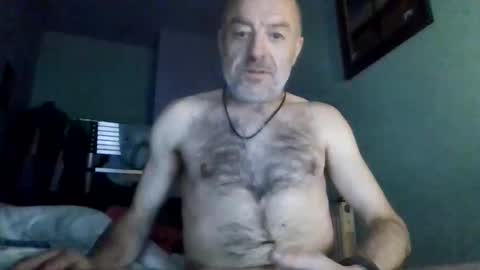 burnleyguy1977 online show from 06.04.26