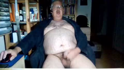 Snapshot of busibaer666 chatting on 07.04.26 busi online show from 07.04.26