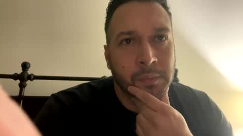 Snapshot of businesspleasure chatting on 02.11.25 businesspleasure online show from 02.11.25