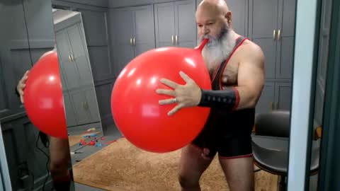 Snapshot of busterballoonguy chatting on 07.16.26 Daddy-B online show from 07.16.26