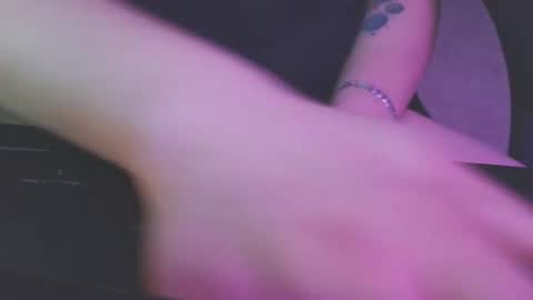 bustinpp online show from 03.01.26