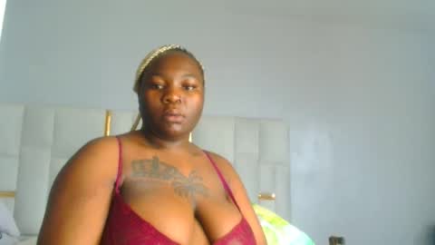 Snapshot of busty_mellons69 chatting on 09.11.25 busty_mellons69 online show from 09.11.25