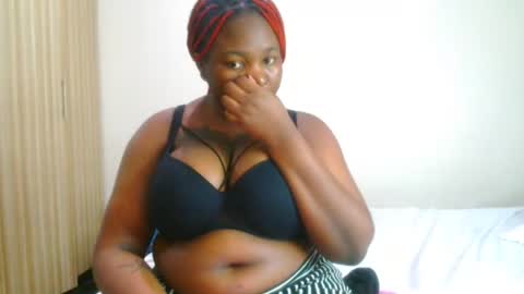 Snapshot of busty_mellons69 chatting on 06.06.26 busty_mellons69 online show from 06.06.26