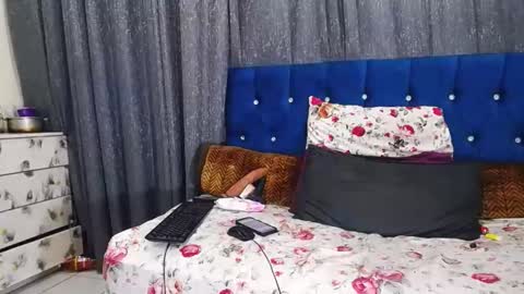 bustybmwx online show from 10.27.25