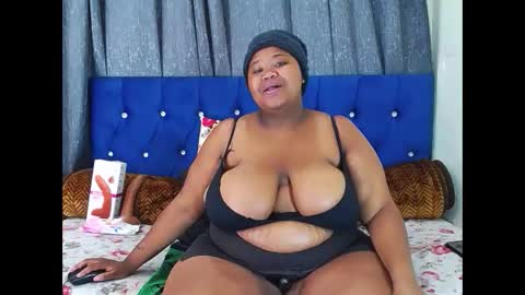 bustybmwx online show from 10.28.25