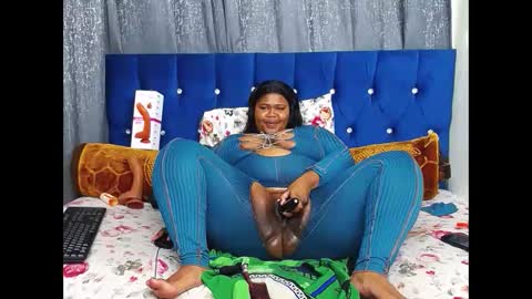 bustybmwx online show from 10.31.25