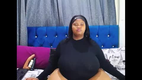 bustybmwx online show from 11.11.25