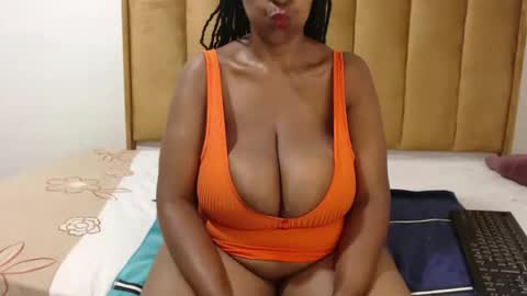 bustytessa37 online show from 02.05.26