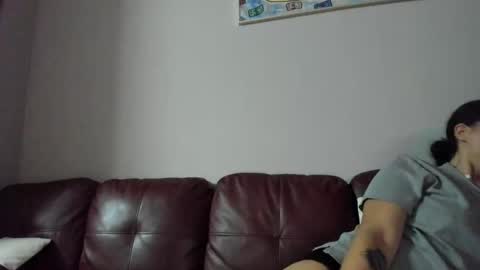 butter_pecanxoxo online show from 09.30.25
