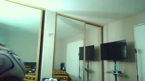 butter_pecanxoxo online show from 10.03.25