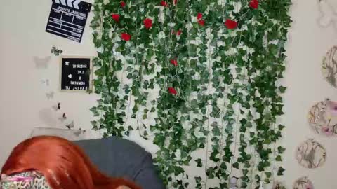 butterfly booty online show from 11.28.25