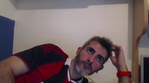 Snapshot of c0llinfarrell chatting on 12.12.24 Collin Farrel online show from 12.12.24