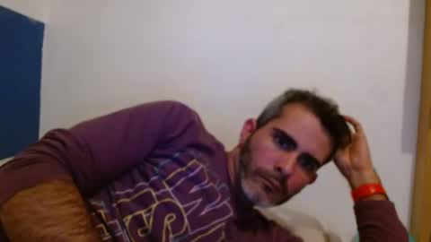Snapshot of c0llinfarrell chatting on 01.19.25 Collin Farrel online show from 01.19.25