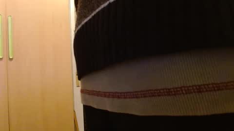 Snapshot of c0llinfarrell chatting on 01.23.25 Collin Farrel online show from 01.23.25