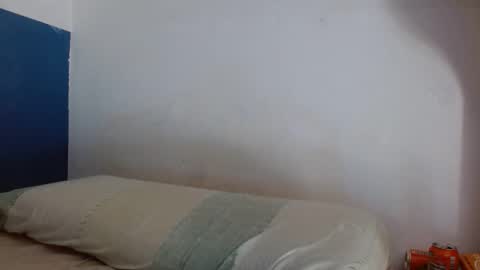 Snapshot of c0llinfarrell chatting on 02.09.25 Collin Farrel online show from 02.09.25