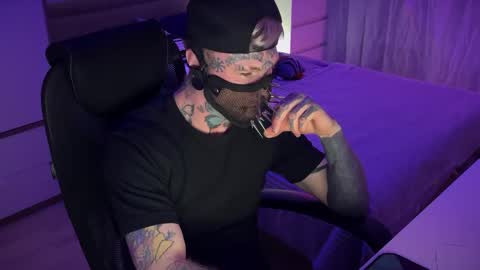 c10h15on online show from 01.27.25