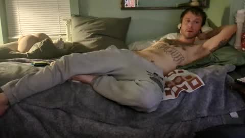 1DontR3member online show from 11.29.25