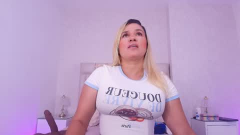 Carolina online show from 04.14.26