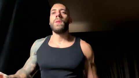 Snapshot of c_o_n_q_u_e_r chatting on 09.30.25 CQ online show from 09.30.25