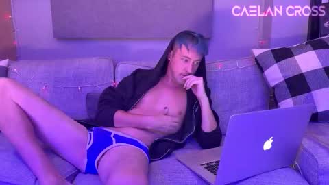Caelan Cross online show from 09.22.25