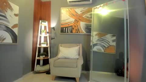 I am Katherine  online show from 03.04.26