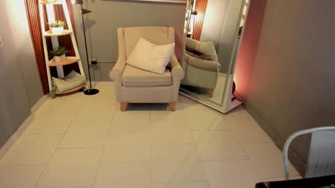 I am Katherine  online show from 03.21.26