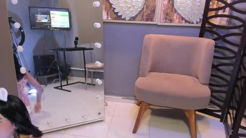 I am Katherine  online show from 04.10.26