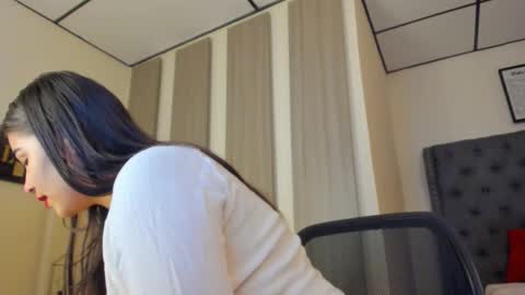 caitlingomez0 online show from 02.01.26