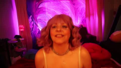 Snapshot of cakexcake chatting on 03.09.25 CakeXCake online show from 03.09.25