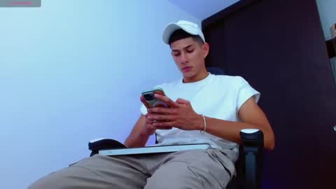 Valerio  online show from 02.13.25