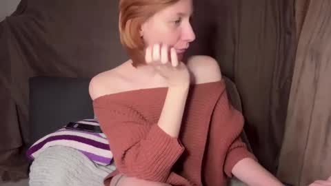 Snapshot of caliiie_of chatting on 02.17.25 Caliiie of online show from 02.17.25