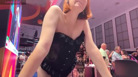 Snapshot of caliiie_of chatting on 09.27.25 Caliiie of online show from 09.27.25