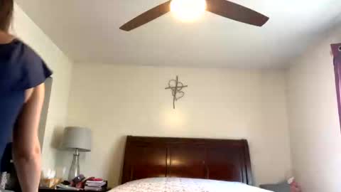 calishop1 online show from 04.22.26