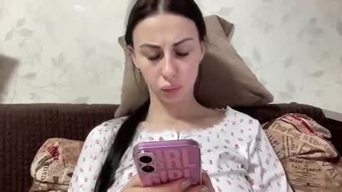 Anna online show from 12.03.25