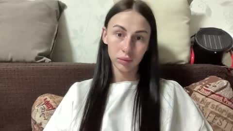 Anna online show from 04.14.26