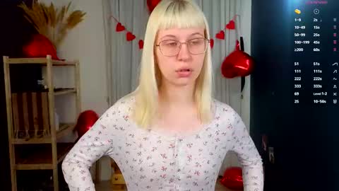 Snapshot of call_me_heaven chatting on 02.15.26 Good girl Ann online show from 02.15.26