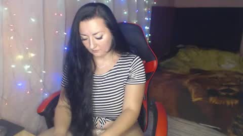 Snapshot of call_me_shaya chatting on 11.07.25 Shaya online show from 11.07.25