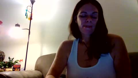 Snapshot of calli_girl420 chatting on 12.20.24 Calli online show from 12.20.24