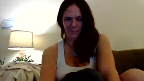 Snapshot of calli_girl420 chatting on 01.27.25 Calli online show from 01.27.25