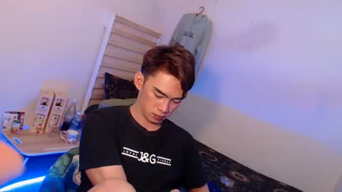 Arthr   online show from 12.04.24