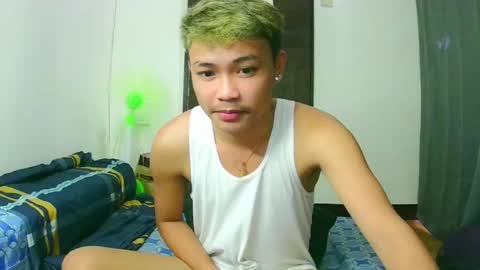 Snapshot of callmebabyceejay_ chatting on 04.22.26 Ceejay online show from 04.22.26