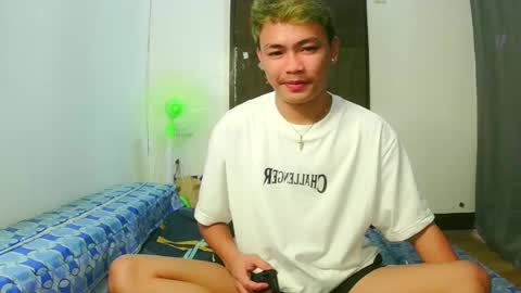 Snapshot of callmebabyceejay_ chatting on 04.26.26 Ceejay online show from 04.26.26