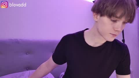 Snapshot of callmenineoneseven chatting on 12.18.25 Nick online show from 12.18.25